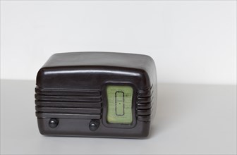 Miniature radio of the brand Elektra from 1949