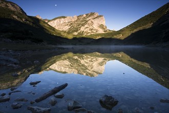 Rofanspitze reflected in Zireiner See