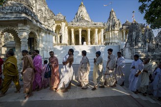 Jain pilgrims queuing