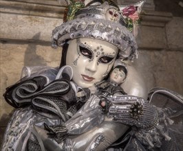 Woman dressed up for the Carnival of Venice