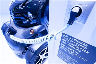 Electric car charging with a charging cable