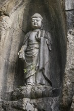 Buddha sculpture