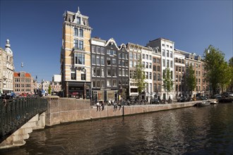 Typical buildings on the banks of the canal