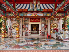 Entrance to the Chinese Sanjao Phuya Temple or Saan Chao Pu Ya Temple
