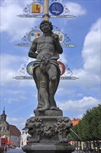 Herkulesbrunnen fountain