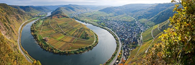 Moselle River loop in autumn
