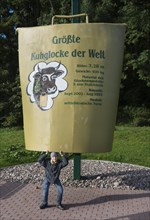 The world's largest cowbell