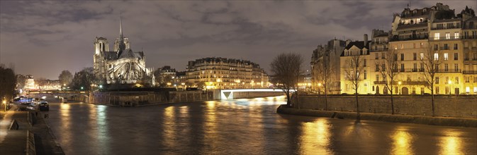 River Seine and Notre Dame