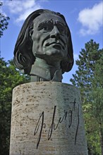 Bronze bust of the Hungarian composer Franz Liszt