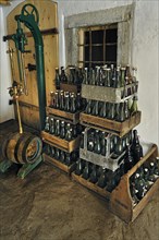 Bottling equipment and beer crates