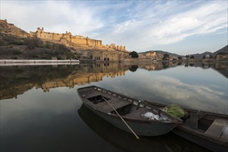 Amber Palace and Maota Lake