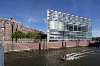 Deichtor-Center office building