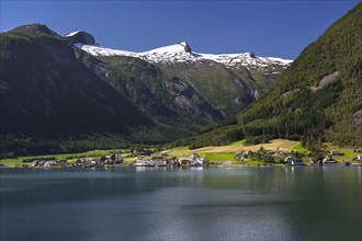 View towards Fjaerland with Jostefonni Glacier