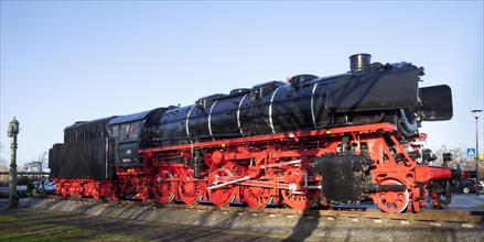 Historic freight train locomotive 043903-4