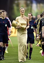 Maria Hofl-Riesch carries the DFB Cup into the stadium