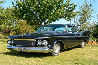 American Classic car Chrysler Imperial Custom Southampton 1961