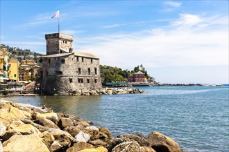 Castello sul Mare castle
