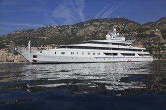 Motor yacht