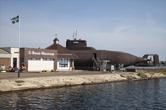 U-11