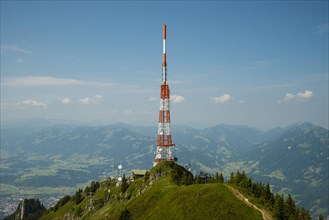 Transmission tower of the Bayerischer Rundfunk or Bavarian Broadcasting