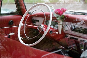 Steering wheel and dashboard of a Russian Tatra 603