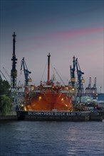 Port of Hamburg with tanker in 'Elbe 17' drydock