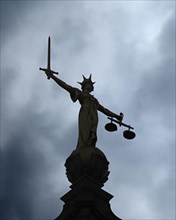 Old Bailey statue of Lady Justice