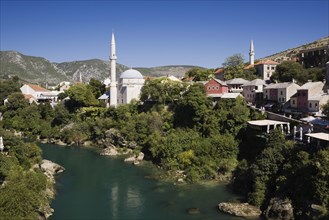Historic centre with mosque and Neretva River