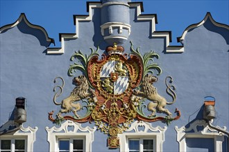 Stuccoed Bavarian coat of arms on the pediment of the City Hall of Burghausen