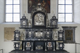 Silver altar