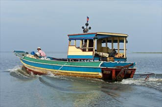 Fishing boat on the Tonle Sap lake