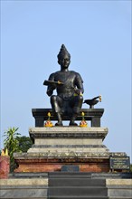 Statue of King Ramkhamhaeng