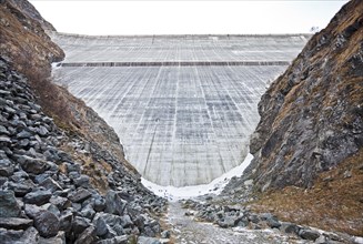 Largest concrete dam in Switzerland