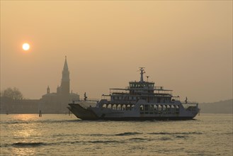 Ferry on the Bacino San Marco in front of the church of San Giorgio Maggiore
