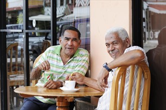 Men drinking coffee