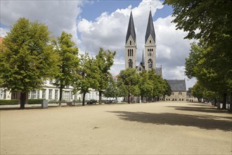 Cathedral and Cathedral Square