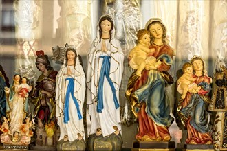 Mary of Lourdes and other Madonna figures