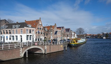 River Binnen Spaarne with Wildemansbrug
