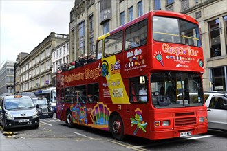 Sightseeing bus in the center of Glasgow