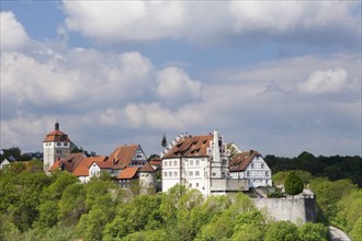 Historic town centre and Schloss Vellberg Castle