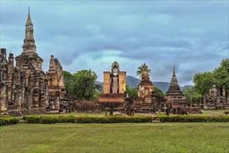 The ruins of Wat Phra Si Rattana Mahathat temple complex