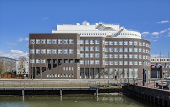 Alfred Wegener Institute for Polar and Marine Research