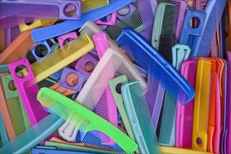 Colourful combs