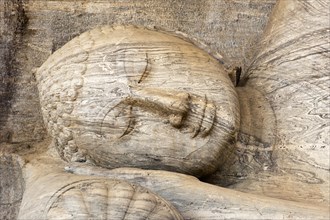 Head and face of a reclining Buddha statue