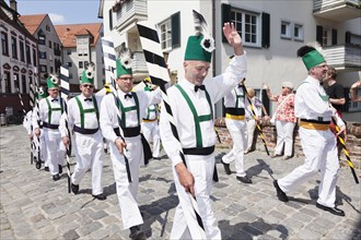 Zillenfahrer boatsmen during a parade through the historic town centre