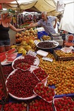 Fruit seller at the farmer's market