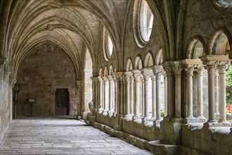 Romanesque cloisters at Abbaye de Fontfroide
