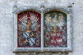 Bavarian-Polish alliance crest on the Georgstor gate