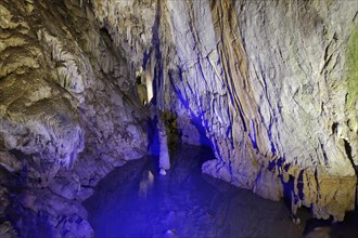 Dim Magarasi stalactite cave
