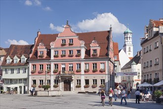Marketplace with Grosszunft and Kreuzherrenkirche